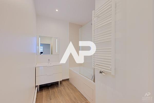 Appartement duplex Rueil-Malmaison 5 pièce(s) 108.74 m2 €750 000 ** - Référence 19622