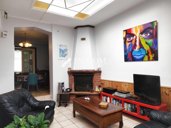 3%.COM-Mons-en-Baroeul, Haut de Mons Maison 86m² , 2/3 chambres, jardin, place de parking Mons baroeul (59370)