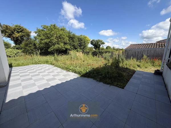 Vente                                                      Maison
                        
                     5 pièces                      131 m2                     à Courçon