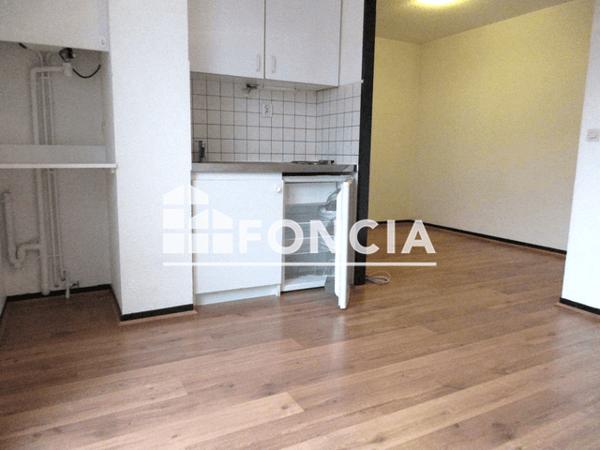 Location Studio 25.48 m² - 10 RUE PAUL ELUARD Pau 64000