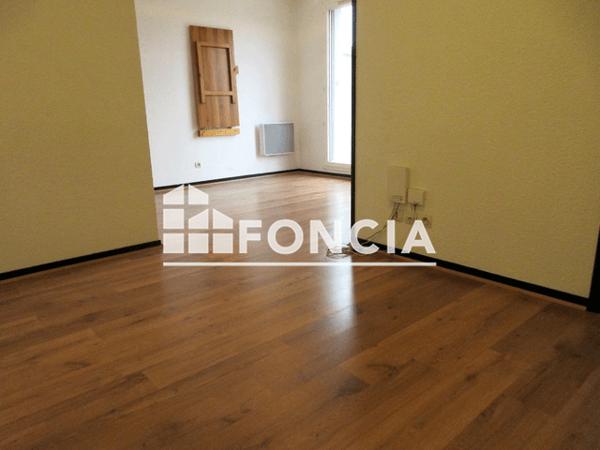 Location Studio 25.48 m² - 10 RUE PAUL ELUARD Pau 64000