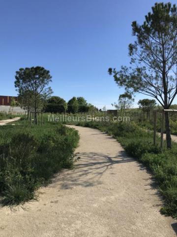 T4 neuf dans résidence standing avec piscine au centre de Lattes, vue sur le Lez et 3 stationnements