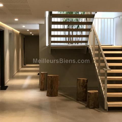 T4 neuf dans résidence standing avec piscine au centre de Lattes, vue sur le Lez et 3 stationnements