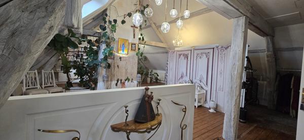 10mn à peine de CHARTRES - BELLE PROPRIÉTÉ D'ARTISTE plein coeur de la Vallée de l'Eure