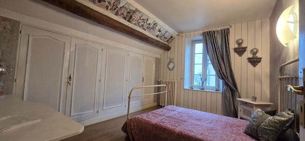 10mn à peine de CHARTRES - BELLE PROPRIÉTÉ D'ARTISTE plein coeur de la Vallée de l'Eure