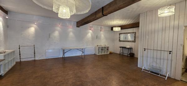 10mn à peine de CHARTRES - BELLE PROPRIÉTÉ D'ARTISTE plein coeur de la Vallée de l'Eure