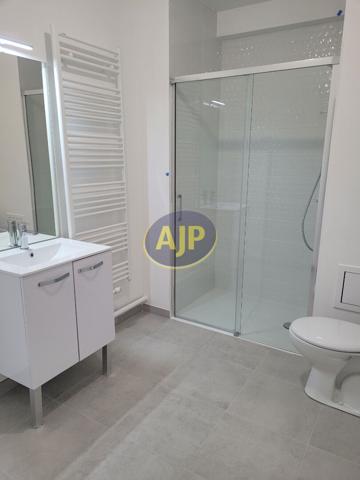 Appartement à louer Nantes : 2 pièces, 44m² avec 1 chambre(s) à 765€ - AJP Immobilier Nantes Sud
