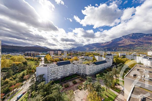 Appartement T4 à vendre  3 pièces - 80 m2 ECHIROLLES - 38