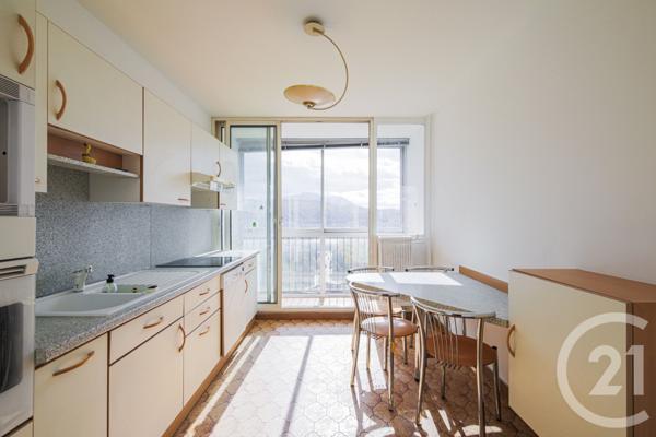 Appartement T4 à vendre  3 pièces - 80 m2 ECHIROLLES - 38