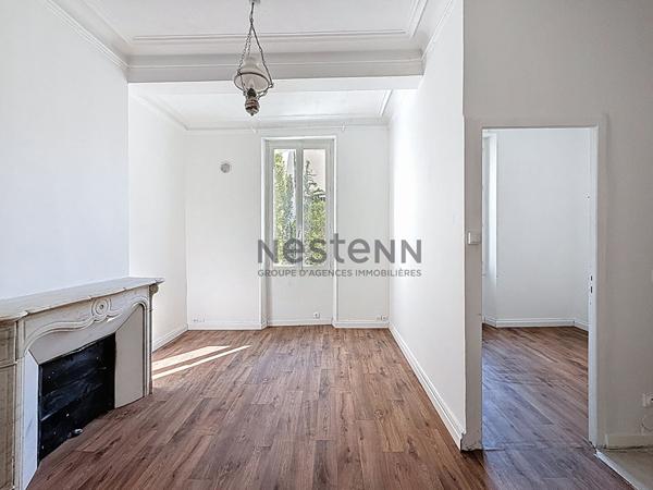 Appartement  T2 de 27m2 au 2e etage SANS ASCENSEUR - Rue SENAC 13001 Marseille