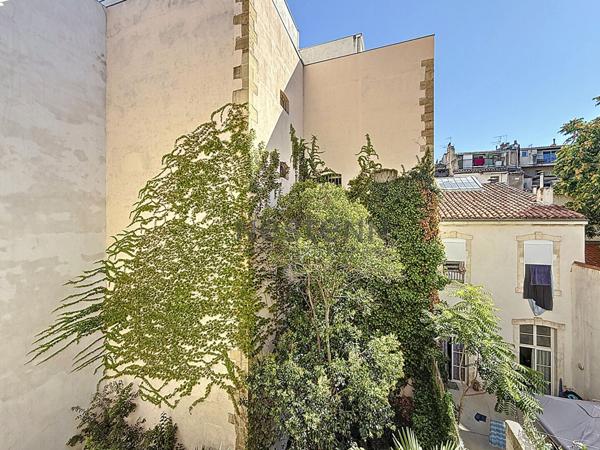 Appartement  T2 de 27m2 au 2e etage SANS ASCENSEUR - Rue SENAC 13001 Marseille