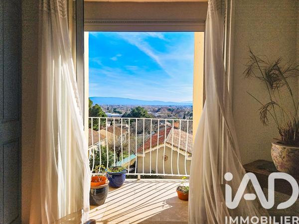 Maison à vendre 4 pièces 116 m² Châteauneuf-de-Gadagne