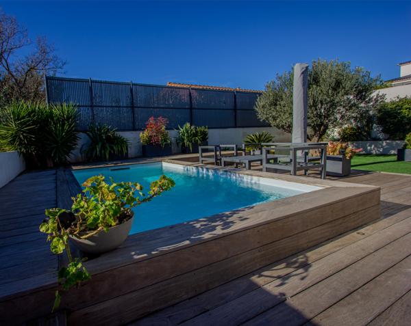 Villa neuve vue Rocher