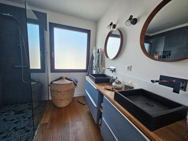 Maison La Crau 5 pièce(s) 143m2 - Secteur calme et cadre campagne