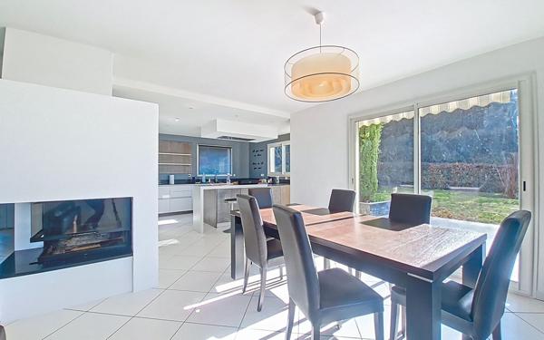 Maison à louer    4 pièces •  Massongy