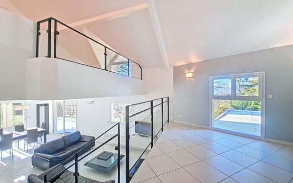 Maison à louer    4 pièces •  Massongy