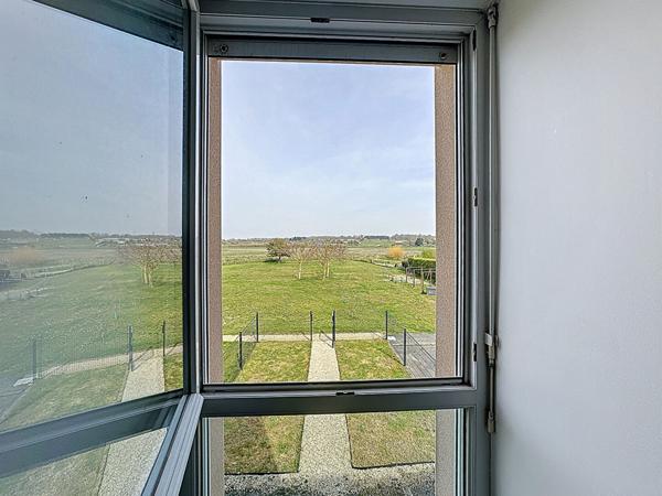 Maison 2 pièces à vendre aux des grèves de Langueux ! Ideal investissement ou premier achat, maison avec une chambre, jardin et parking avec vue sur les Grèves de Langueux !