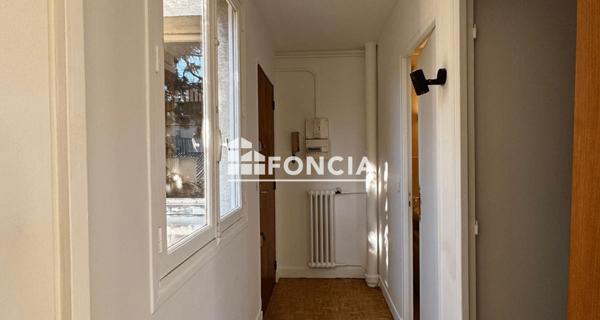 À vendre Studio 32 m² - Saint-denis 93200