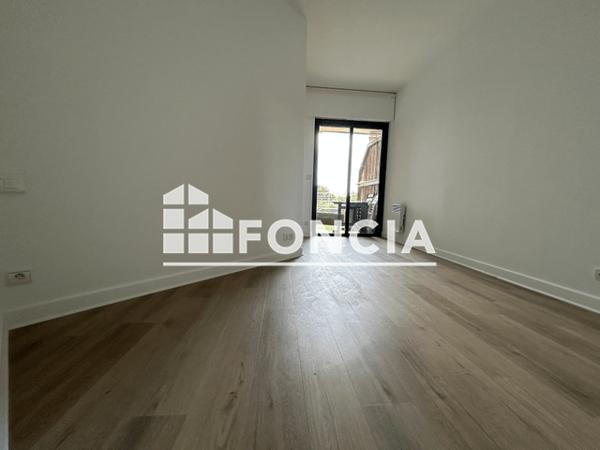 Location Appartement meublé 2 pièces 43.16 m² - 15 RUE DE LA GLOIRE La Rochelle 17000