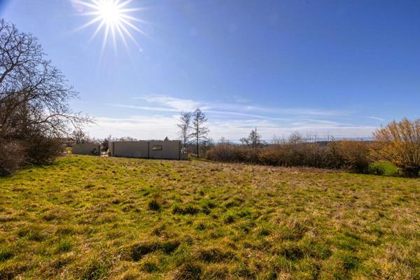 Terrain de 1254 m² viabilisé dans un environnement préservé