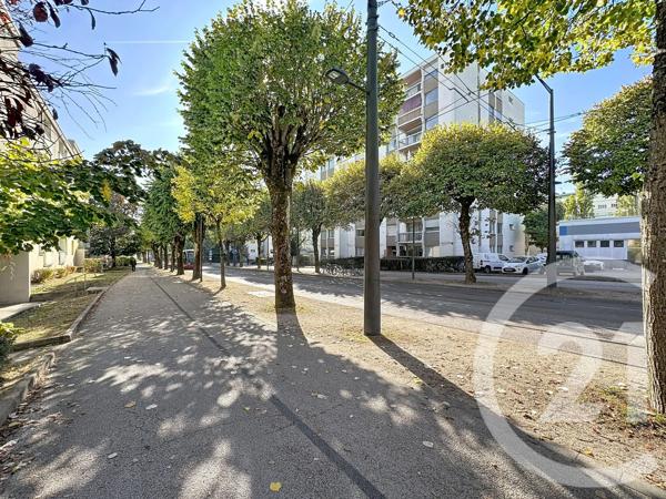 Appartement F1 à vendre  1 pièce - 28,81 m 2   DIJON  - 21