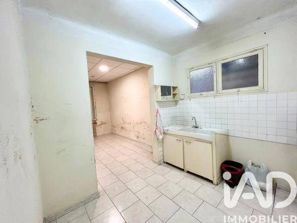 Maison à vendre 10 pièces 210 m² Saint-Gilles