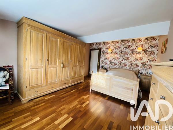 Maison à vendre 8 pièces 193 m² Haudrecy
