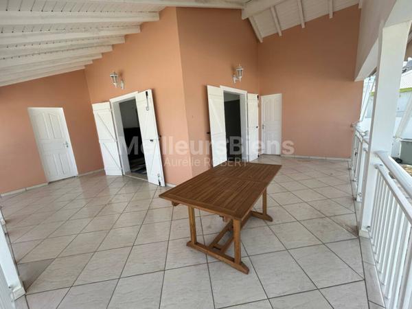 Maison meublée F3 piscine