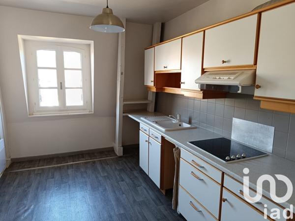 Appartement 2 pièces de 52 m² à Aurillac (15000)
