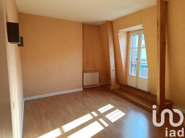 Appartement 2 pièces de 52 m² à Aurillac (15000)