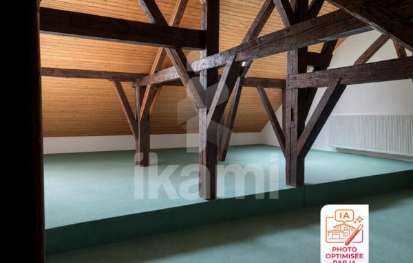 Maison de 385 m²