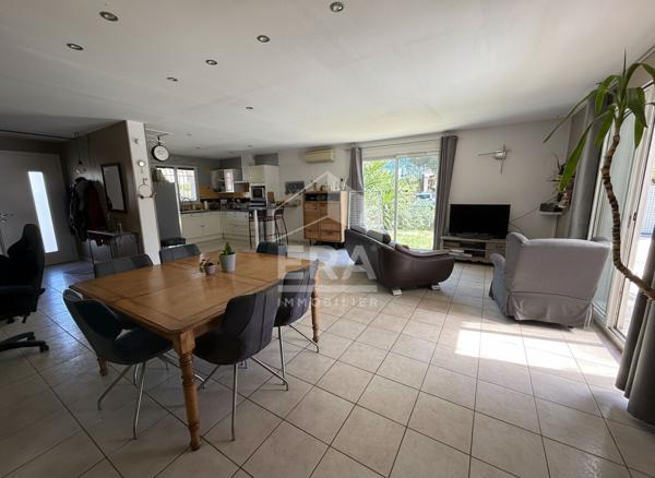 Cabestany - La Colline : Maison 3 Faces avec piscine et garage à vendre