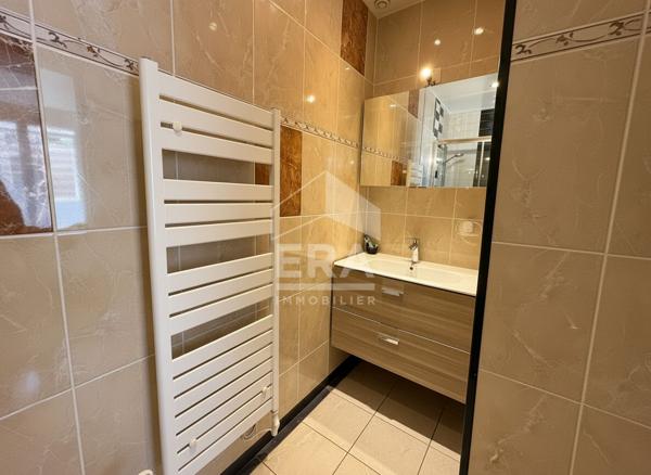Cabestany - La Colline : Maison 3 Faces avec piscine et garage à vendre