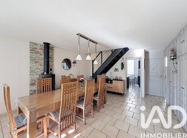 Maison à vendre 7 pièces 170 m² Saint-Zacharie