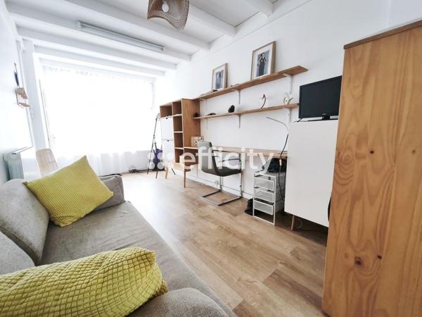Immeuble
        
        - 75 m² Exclusivité 289 430 € *