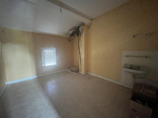 Immeuble à vendre 119 400 € Coutras 457 m² DPE