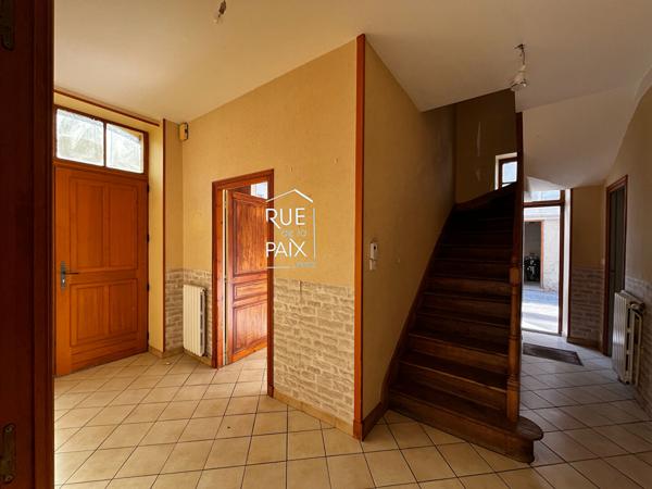 86200 LOUDUN Maison Loudun - 170 m2