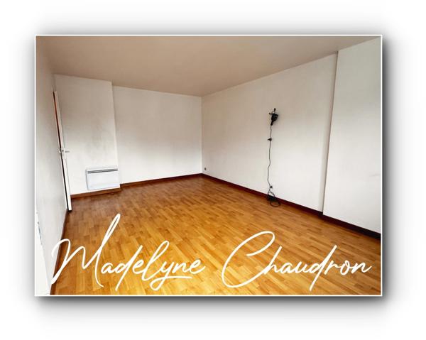 Appartement à vendre 1 pièces LARDY (91)