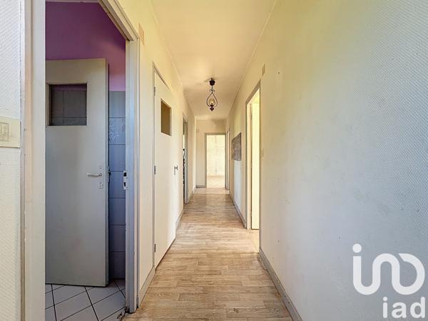 Maison à vendre 6 pièces 142 m² Salon-la-Tour