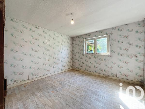 Maison à vendre 6 pièces 142 m² Salon-la-Tour