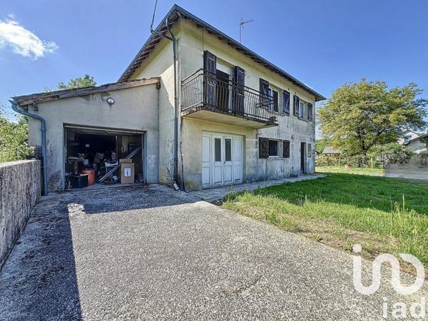 Maison à vendre 6 pièces 142 m² Salon-la-Tour