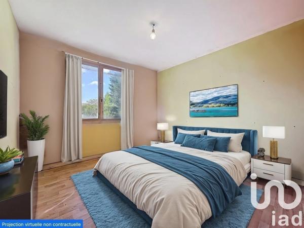 Maison à vendre 6 pièces 142 m² Salon-la-Tour