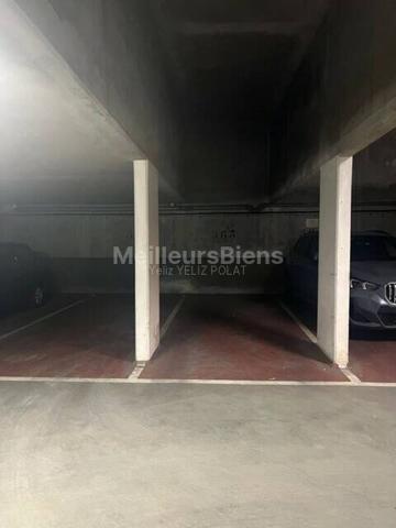 Place de stationnement