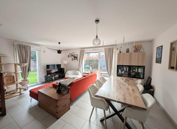 Maison semi-individuelle en lotissement