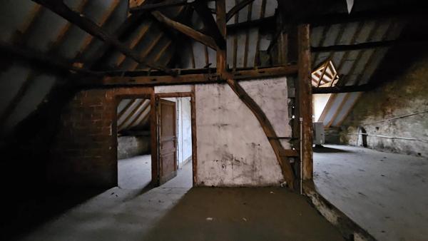 Vente Immeuble 11 pièces 306 m2 à Le Pont-de-Beauvoisin