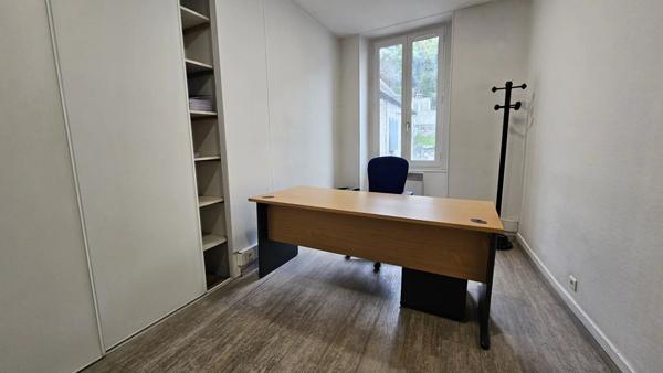 Vente Immeuble 11 pièces 306 m2 à Le Pont-de-Beauvoisin