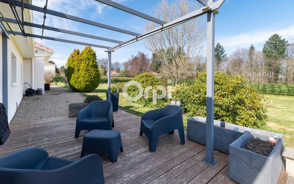 Maison à vendre    4 pièces •  Couzeix