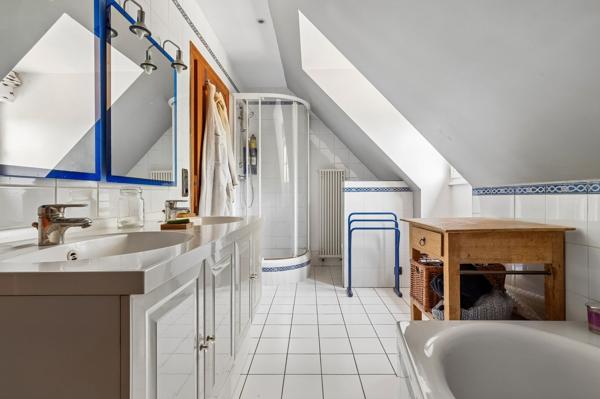 Vente Maison de luxe Croix 5 Pièces 153 m²