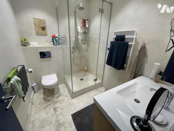 Notaire vend bel appartement 3 pièces Marseille (1er arrondissement)