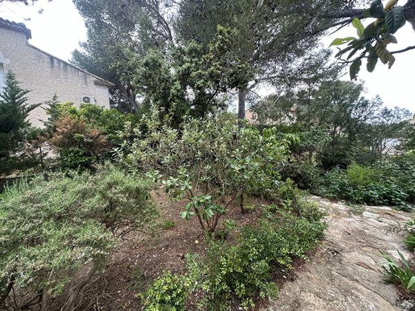 Villa 8 pièces-Saint Mitres Les Remparts